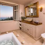 La Maison * Velianitátika