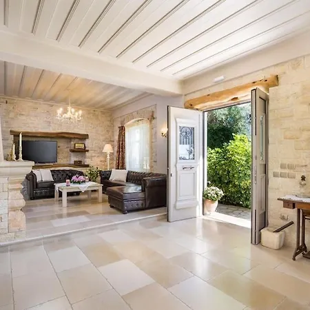 La Maison Villa