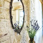 La Maison *