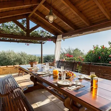 La Maison Villa *