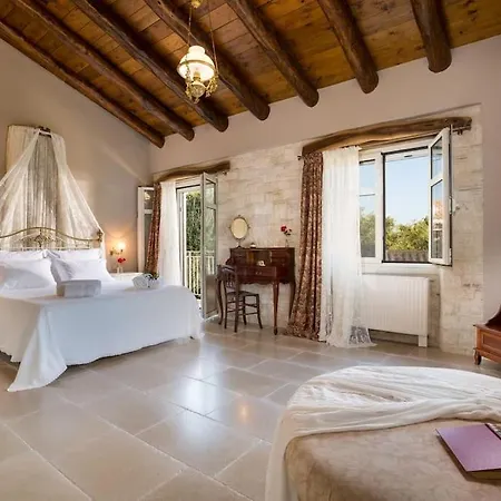 La Maison Villa Velianitatika